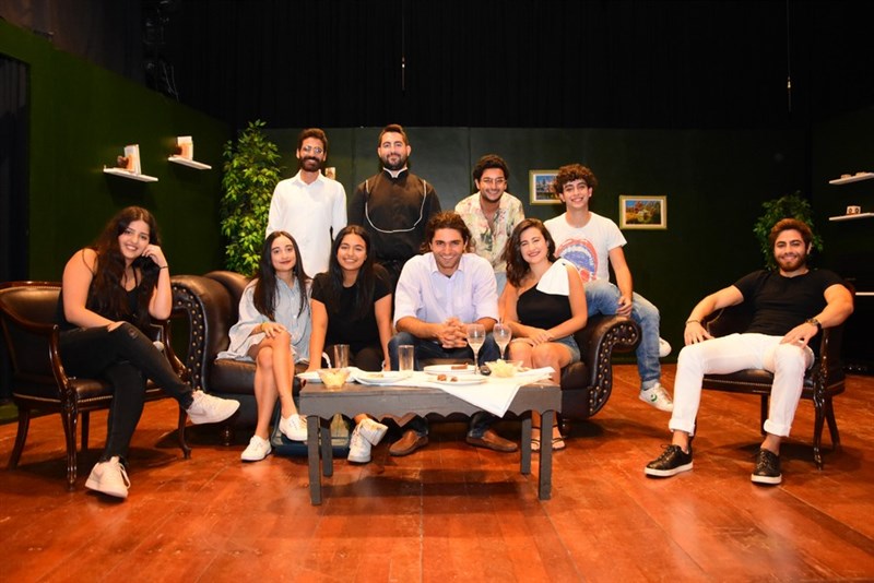 Perfect Strangers play at LAU
